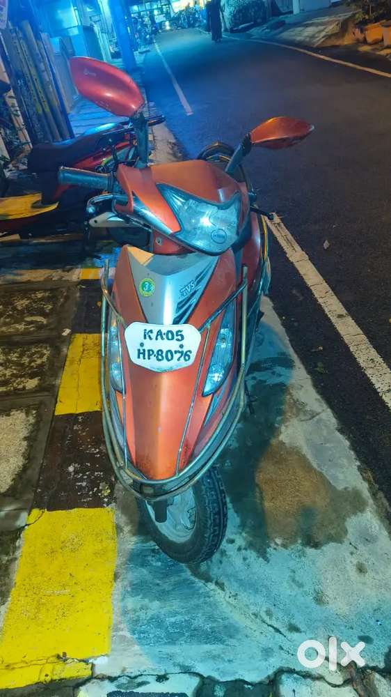 TVS Scooty Streak