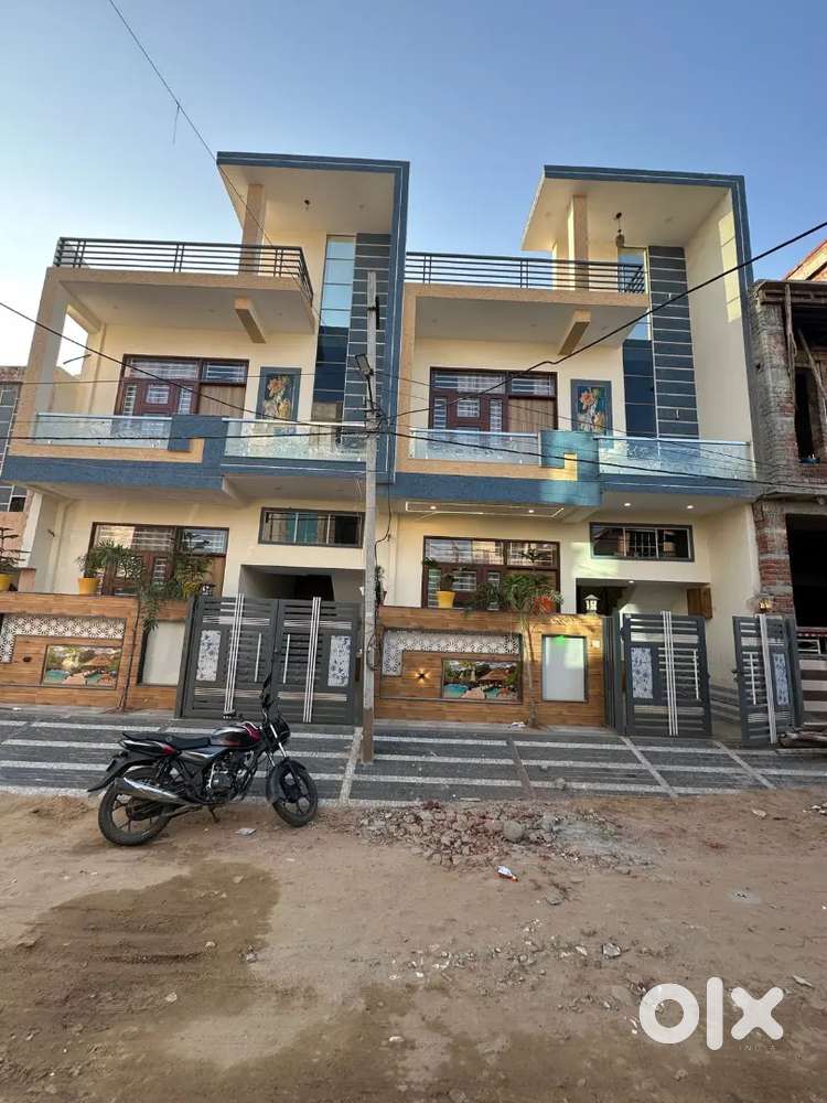 4BHK luxurious Villa Available For Hathoj