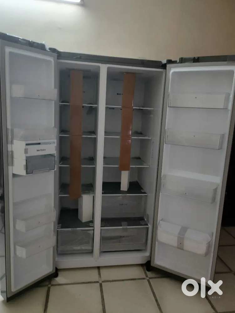 LG side to side door , 650,L