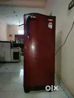 Godrej 220 6 yrs old single door refrigirator in good working
