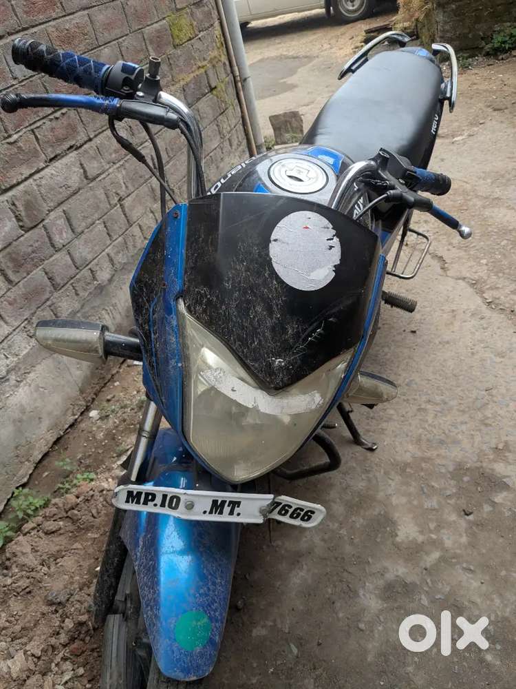 Good condition gadhi and 1 st owner gadi , self start