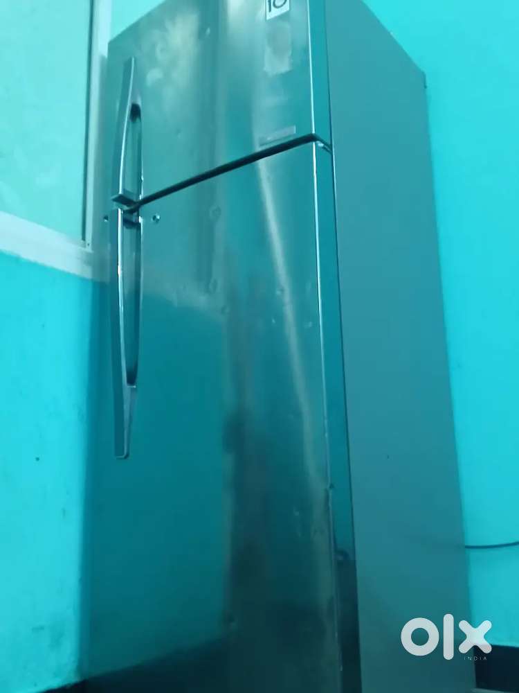Lg 284 L fridge