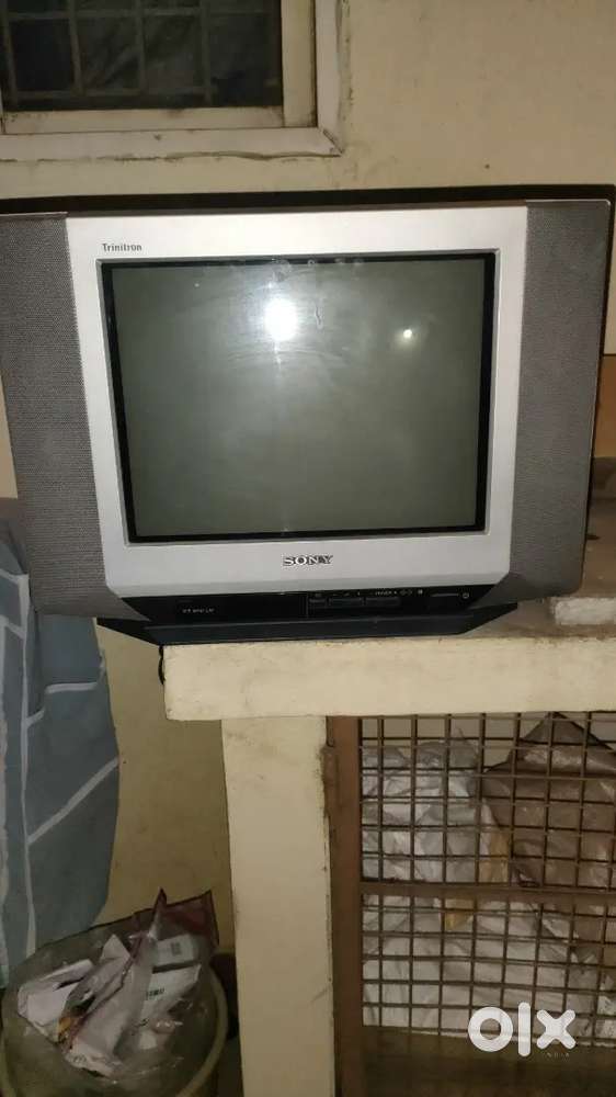 Sony Crt television
