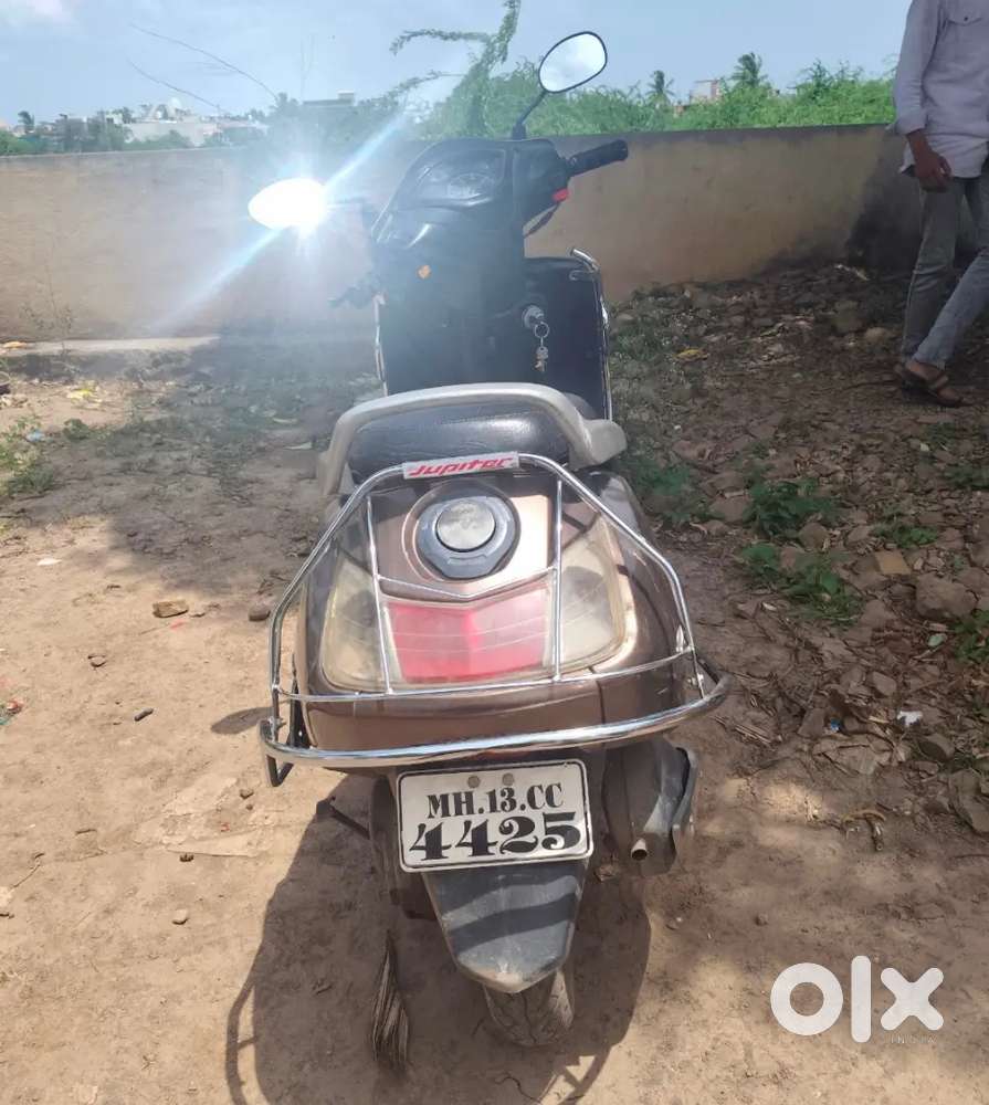 TVS jupiter bike MH 13 passing