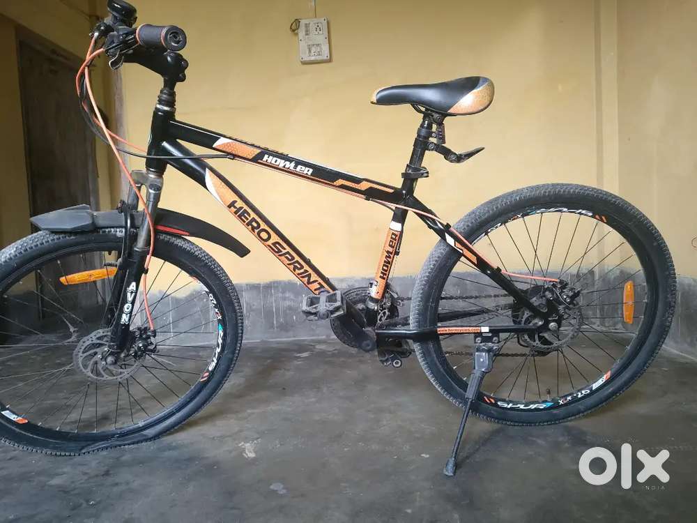 Howler, hero sprint, with gear