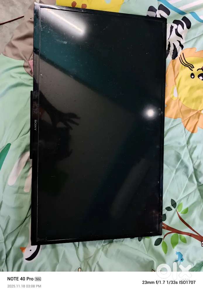 SONY BRAVIA SUPER CONDITION NO PROBLEMS