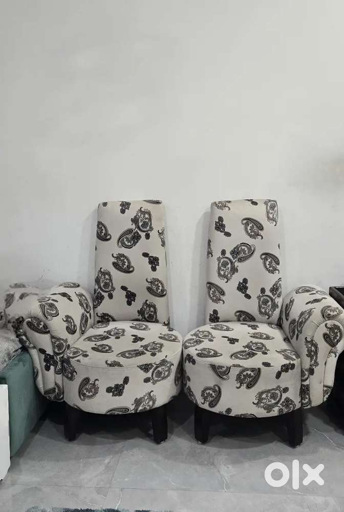 Ethnic high chairs(pair)