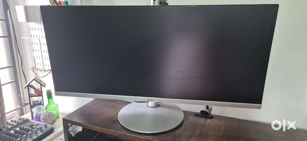 34” Wide Acer Monitor