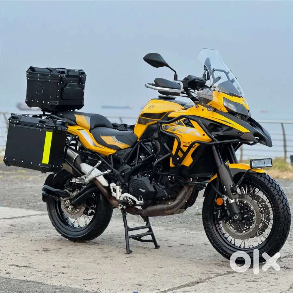 2023 Benelli TRK 502X ABS