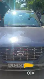 Hyundai Venue 2022 Petrol Well Maintained