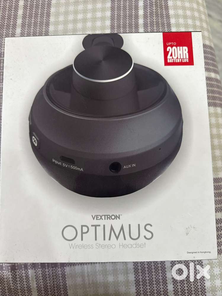 Wireless stereo headset