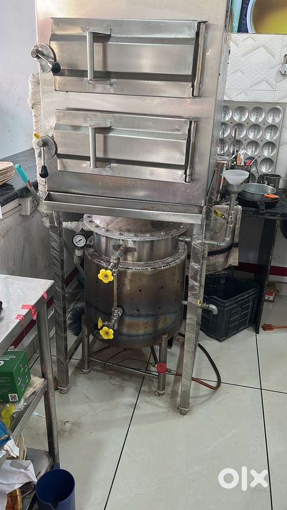 Commercial kitchen Equipment in good condition for sale