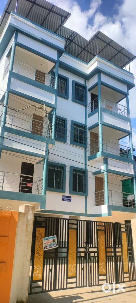 Brand New 3BHK Flat with CAR PARKING! At 1st Link Road Lane No.14