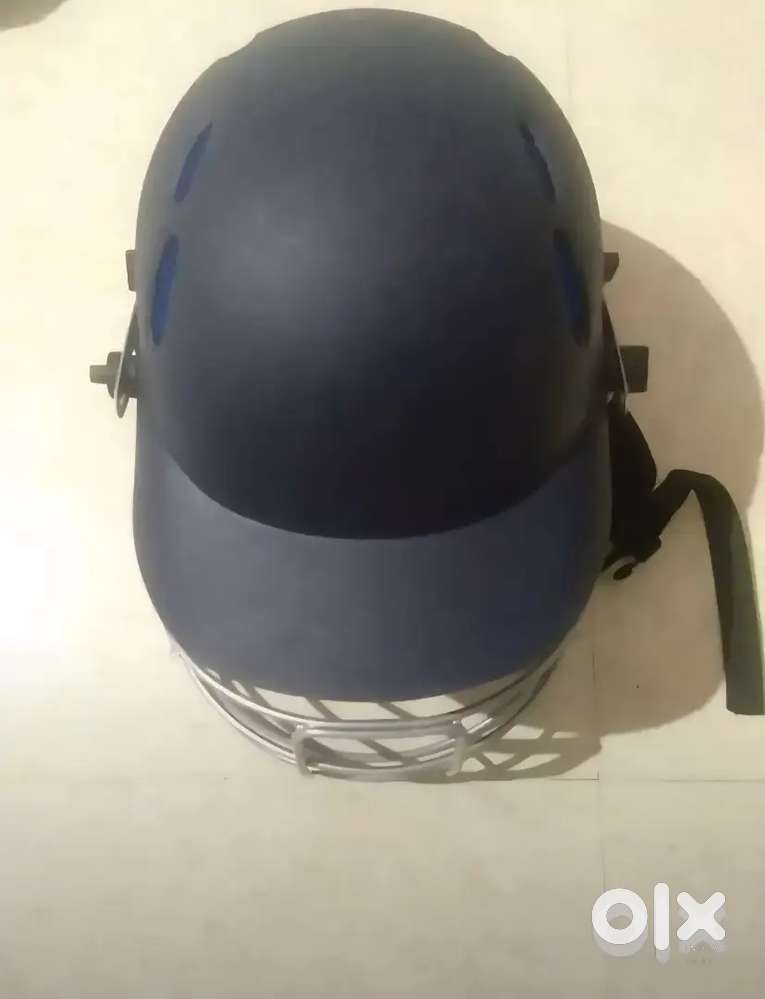 Full SG cricket kit.
