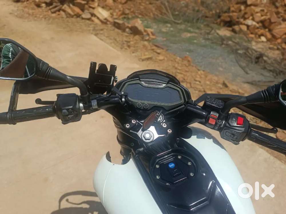 New bike Ns200 [2024 Model] [1 year bike less used]
