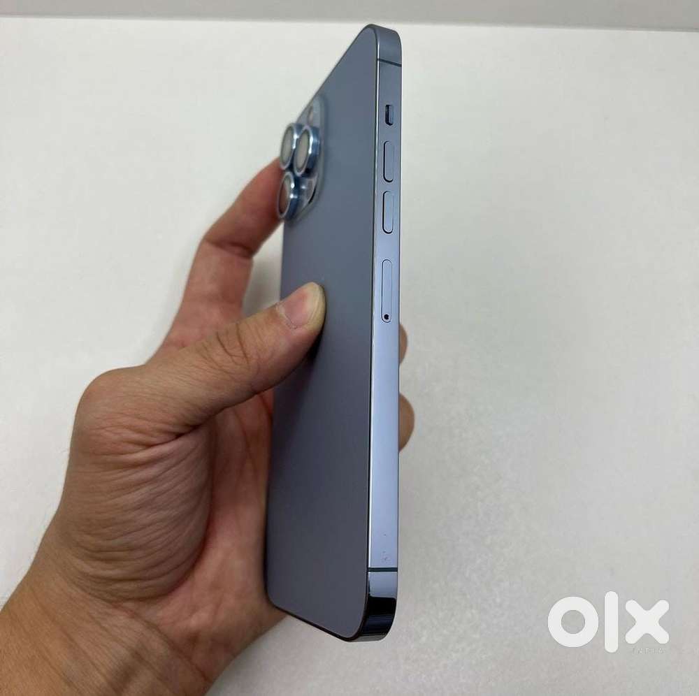 Top model iPhone 13 pro in clean condition 128 gb