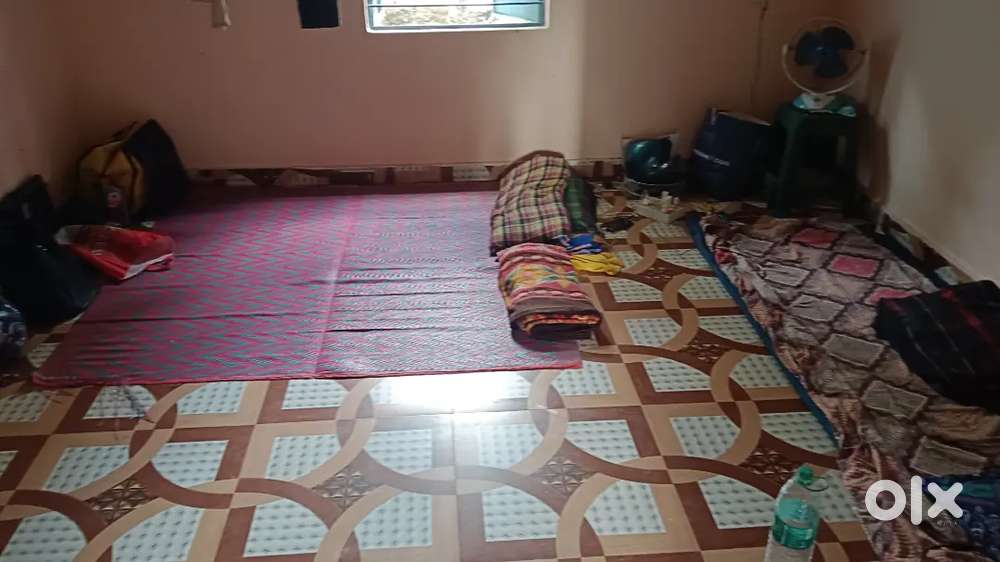 1 room mete argent need 1bhk