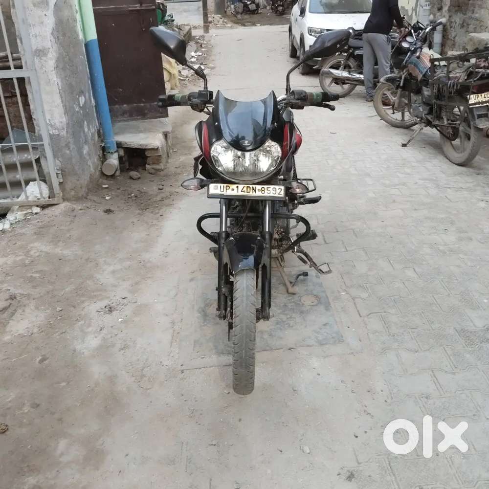Bajaj discover 125cc perfect bike Koi bhi kami nahi