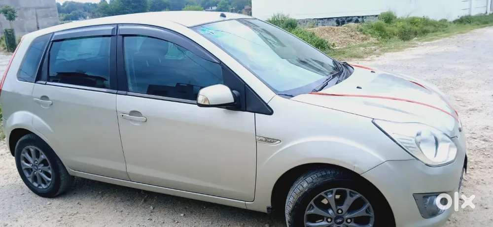 Ford Figo 2014 Petrol Well Maintained With Company Service Record
