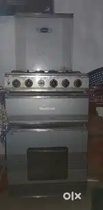 Gas Oven in very good condition