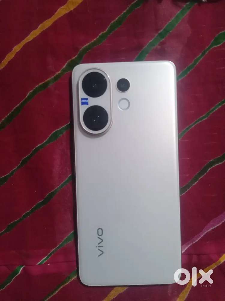Vivo v60 2025