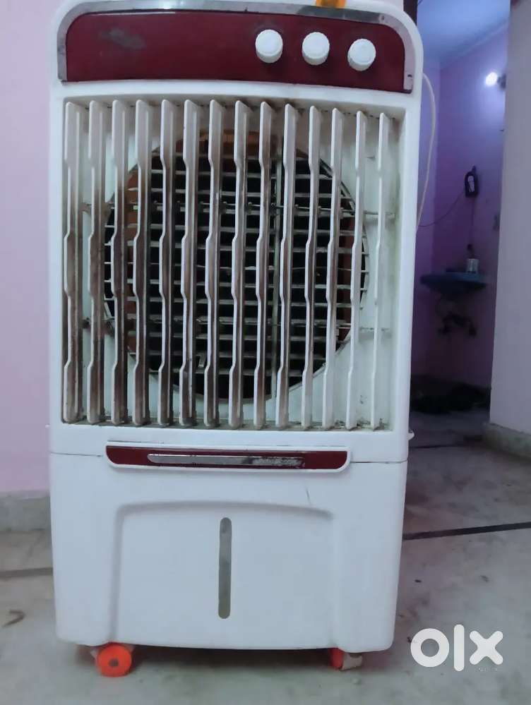 Big Cooler  For sell urgent