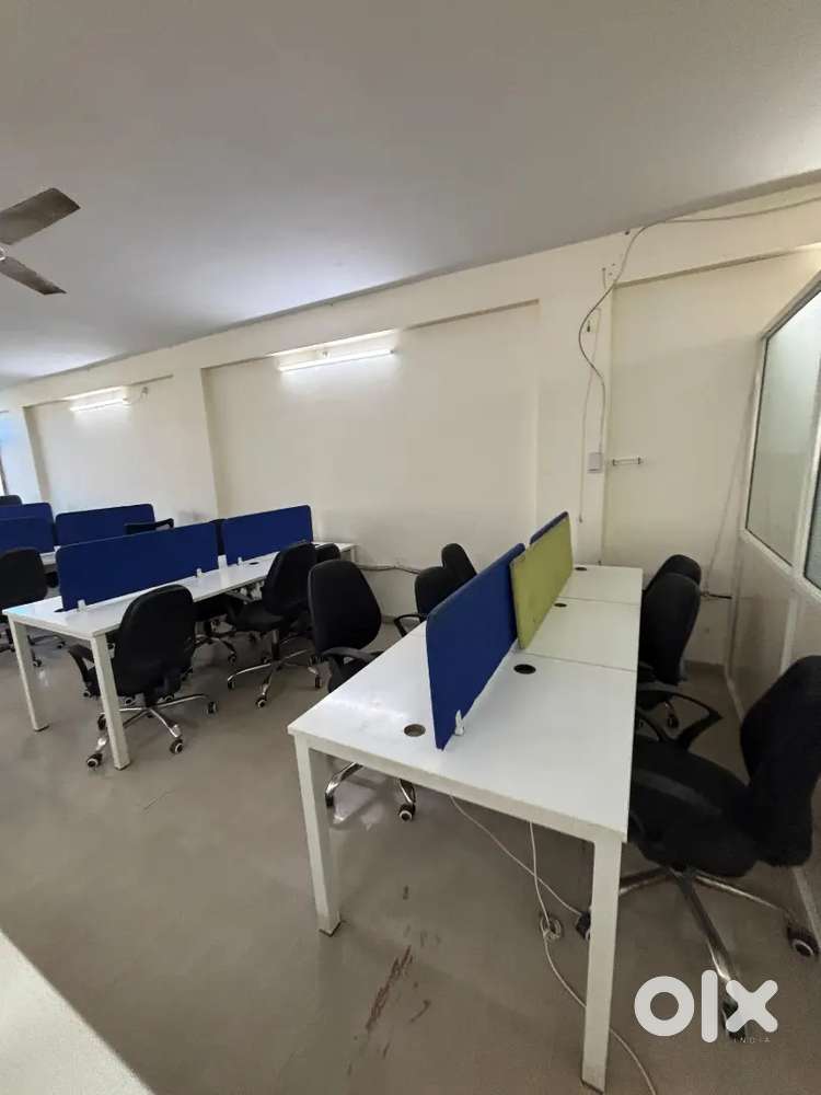 Fully furnished office space available in vijay nagar pu4
