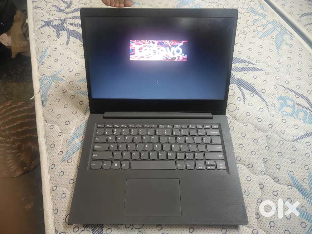 URGENT SALE! Lenovo V14  8GB RAM  1TB HDD + 512GB SSD  Nvidia MX