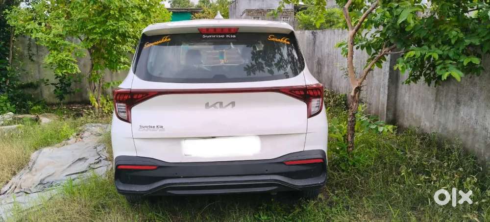 Kia Carens 2024 Petrol Good Condition