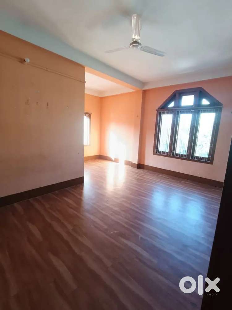 Independent 2bhk rent near Zoo road Tiniali