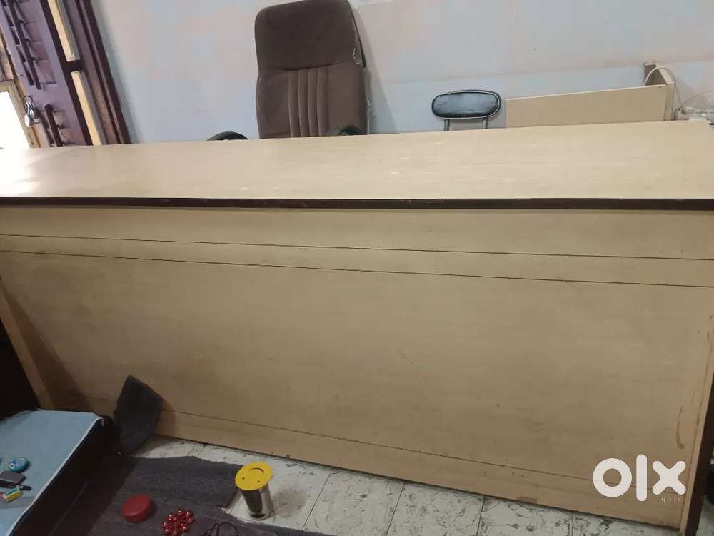 Office Reception Counter Good Condition