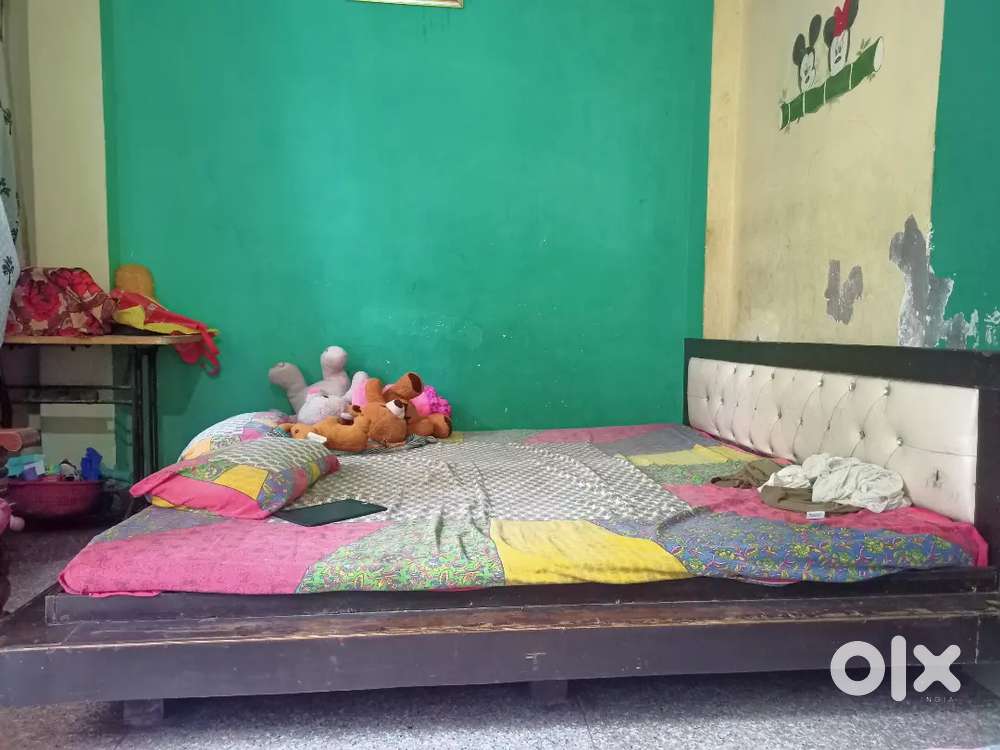 Double bed