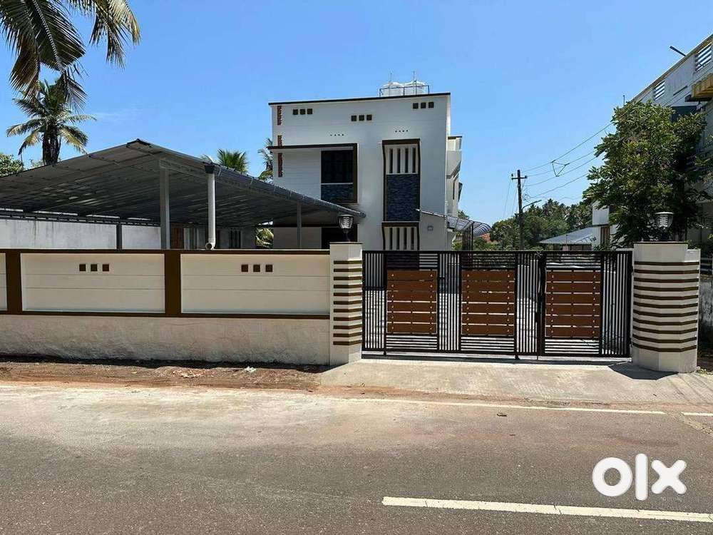 Fully furnished 2BHK apartment for rent in Gandhipuram near Technopark