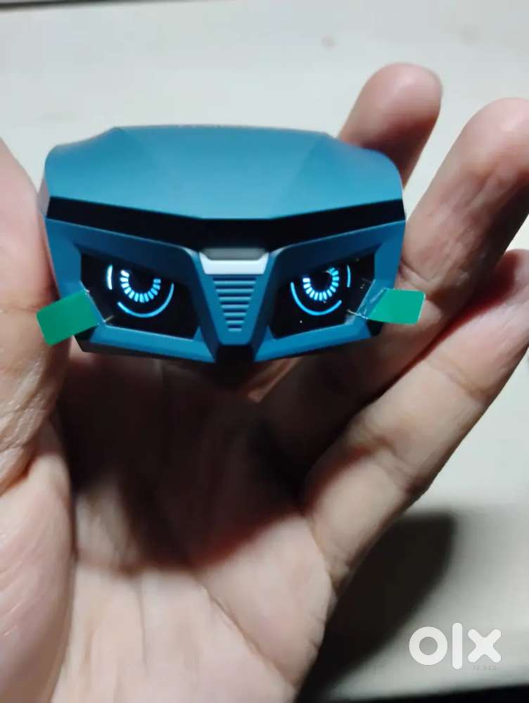 Gaming 40ms ultra Low latency Earbuds  branded  & bill 1 year warranty