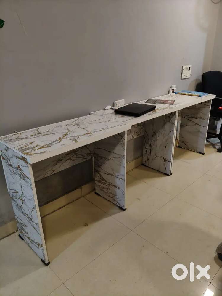 3 set of table in1500/-