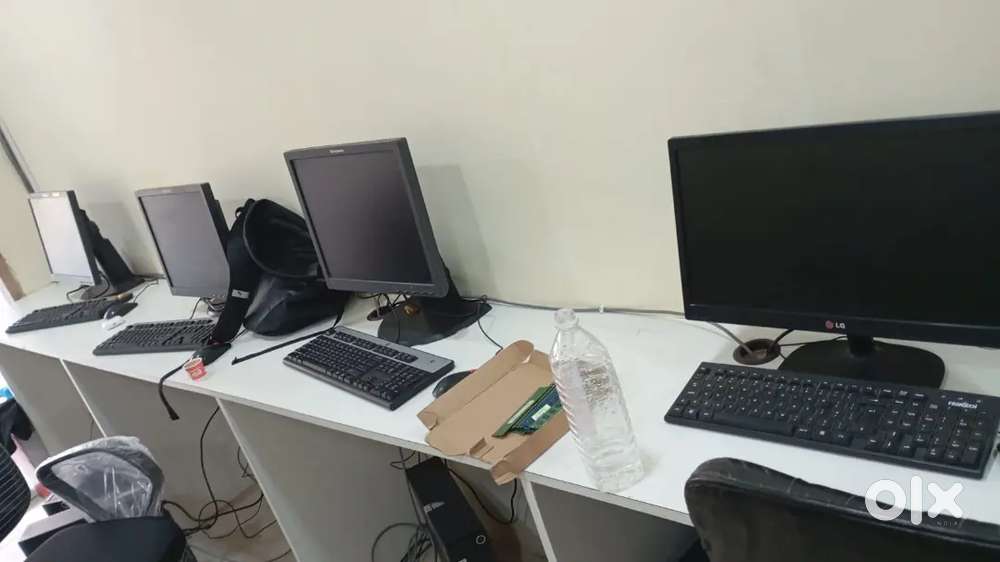 Desktop/Headphone/Laptop on Rent