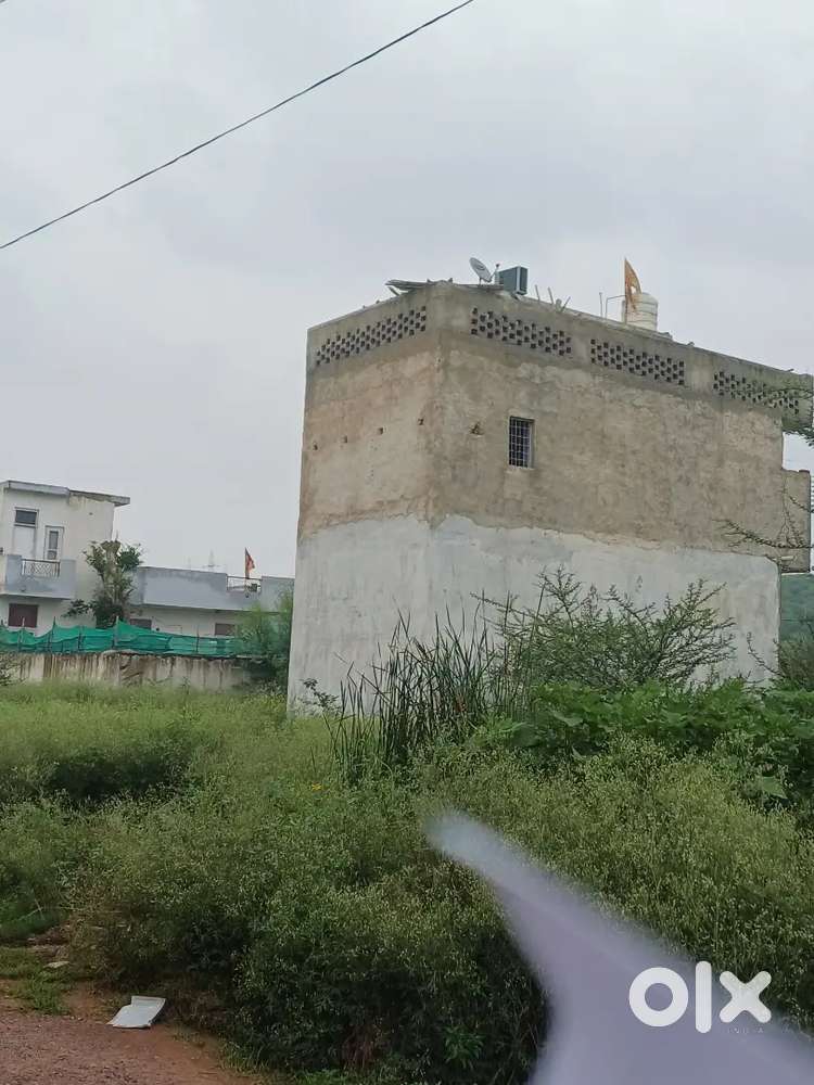 Plot for sale in silani chowk sohna EMI pr registery mutation ke sath