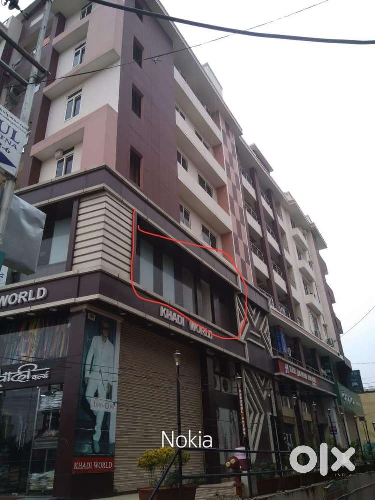 Space for Shop/Office/Showroom for sale.