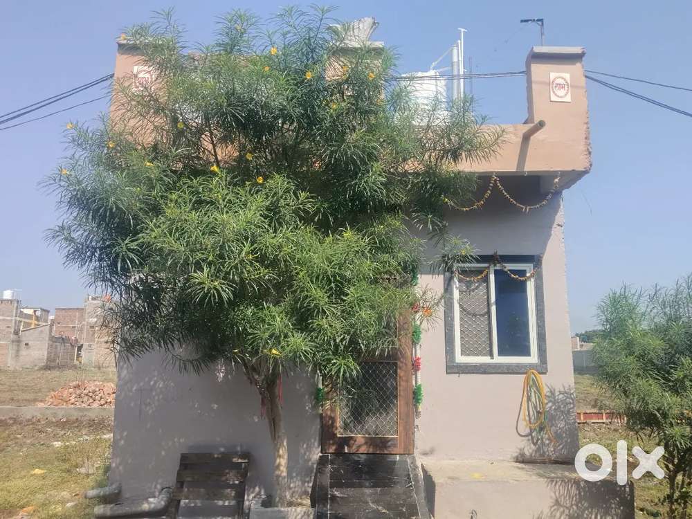 House 15 feat chaudai 30 feat lambai jaldi se contact Karen