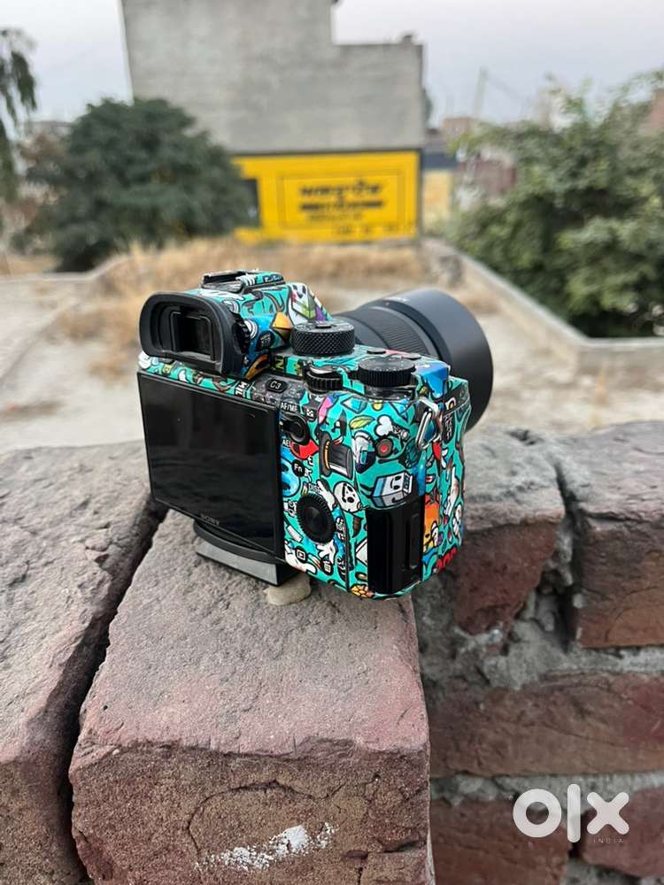 Sony a7sii mirror less full frame camera