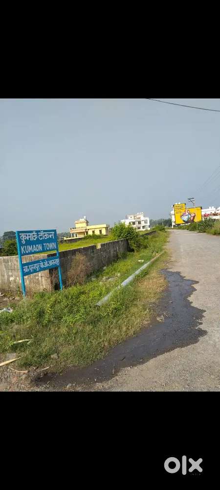 1800 Sq ft , 40 feet road, Gated Colony, RTO Road
