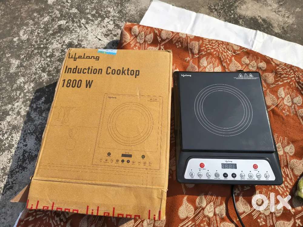 Lifelong 1800 watt induction cooktop