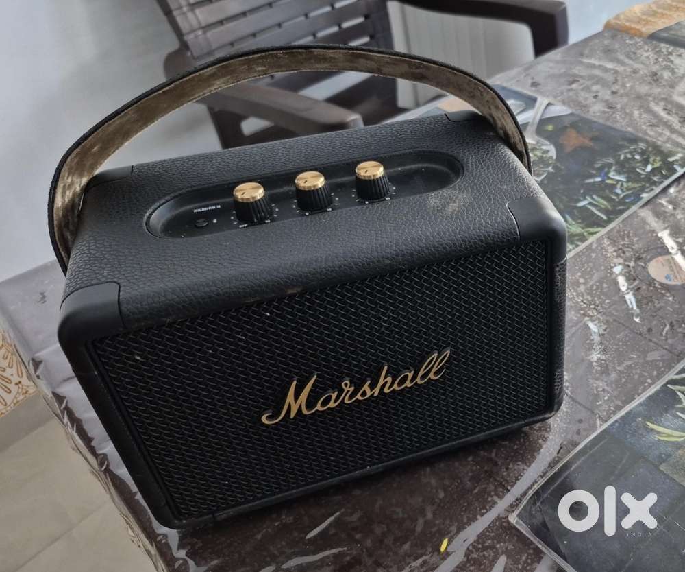 Marshall speaker