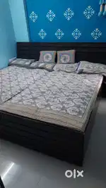 King size Bed (7 w /6 h) with storage n mattress