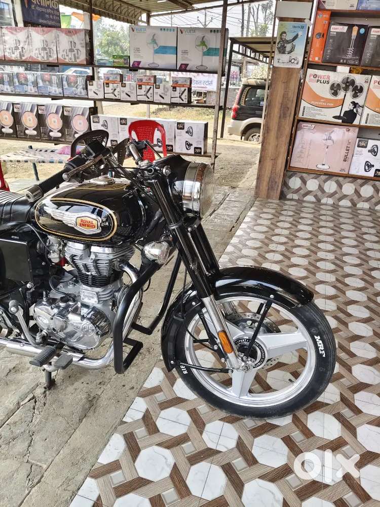 Bullet standard  2nd owner full complete