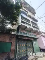 I am selling my house which is situated in saadat ganj