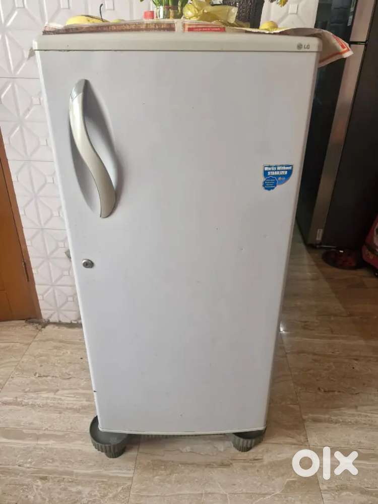 Lg fridge white color