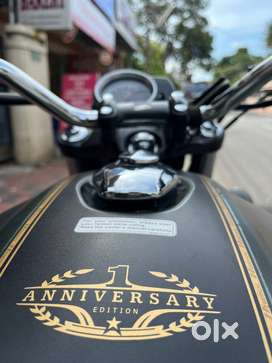 Honda Hness 350 Anniversary edition