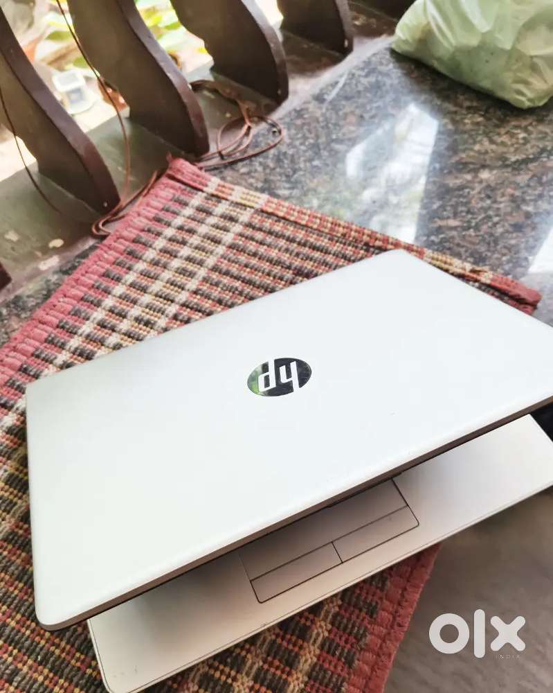 Hp Laptop i3 10th gen (2024 model)