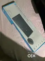 HP multimedia wireless keyboard has mouse